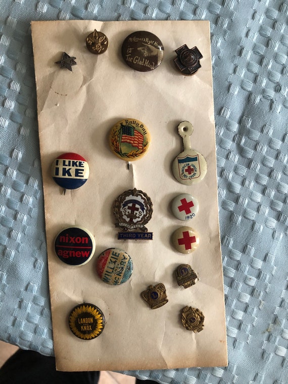 Random Lot Of 10 Vintage Button Pins Pinback 90s