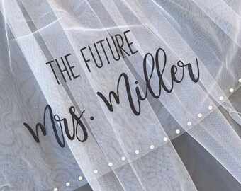 Bridal Shower Veil | Custom Bachelorette Veil | Personalized Bridal Veil | Future Mrs. Veil | Bride Veil