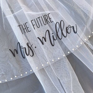 Bridal Shower Veil | Custom Bachelorette Veil | Personalized Bridal Veil | Future Mrs. Veil | Bride Veil