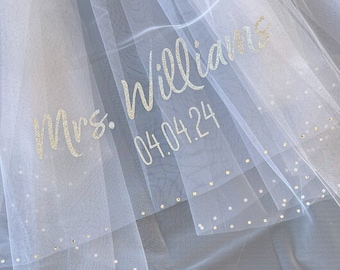 Bridal Shower Veil | Custom Bachelorette Veil | Personalized Bridal Veil | Future Mrs. Veil | Bride Veil