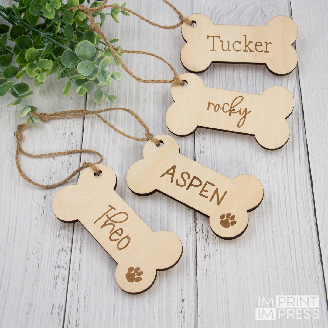 Custom Pet Organizer Tag | Engraved Wooden Pet Tags | Pet Christmas ... - Engraved Wood Pet Door Signs