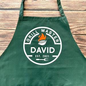 Custom Men&#39;s Apron | Personalized Grill Master Apron | BBQ Apron | Grilling Apron | Gift for Him | Gift for Dad | Father&#39;s Day Gift