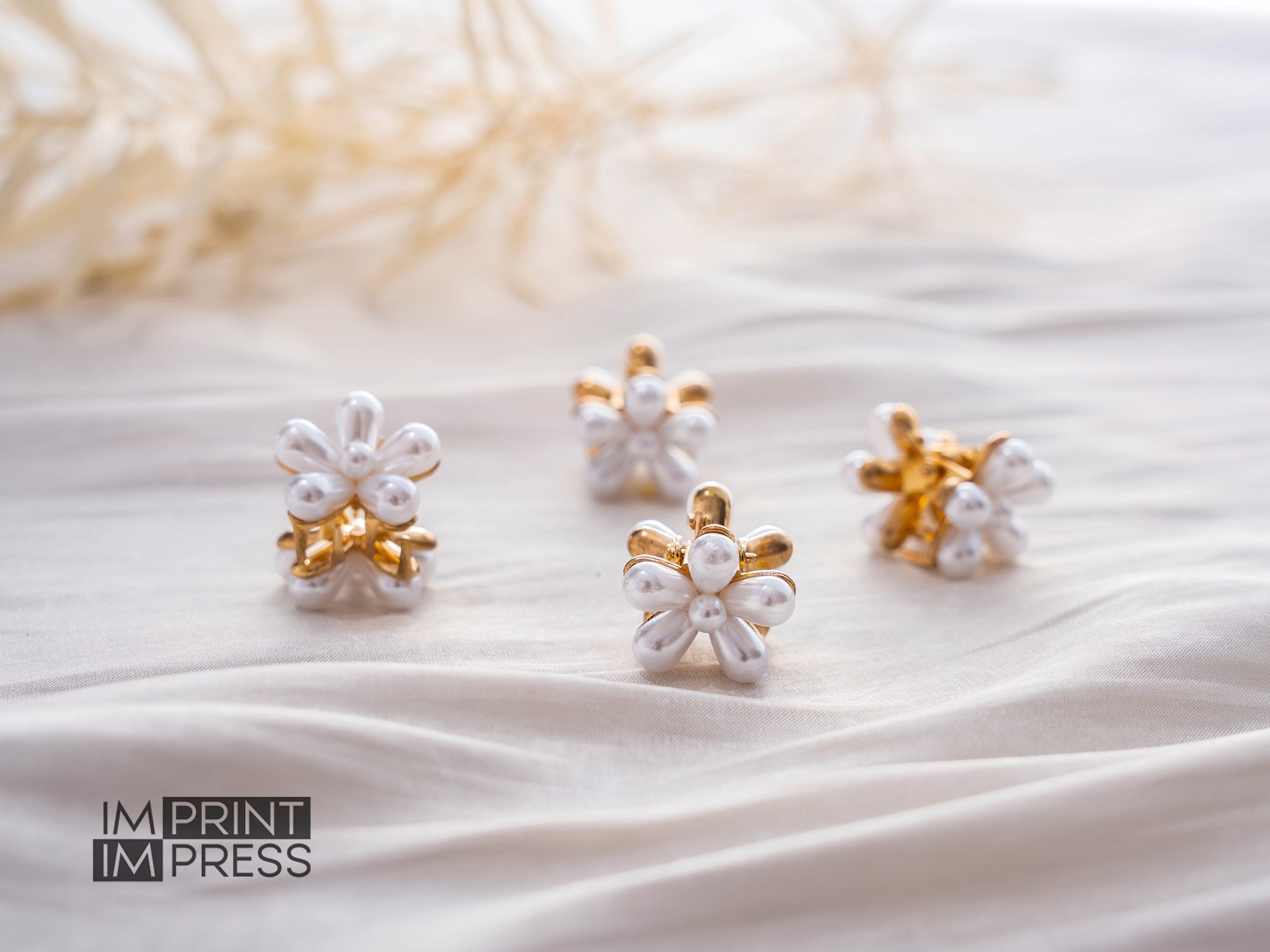 (Set of 4) Gold Flower Hair Clips Set of Four Hair Clips | Mini Gold Hair Clips | Flower Hair  main image 2