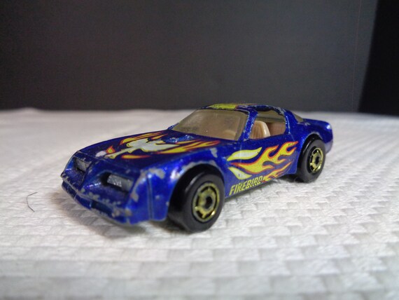 hot bird hot wheels