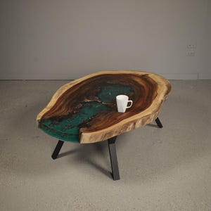Live edge Parota river table with resin and miniature kayaks | Art piece inspired by Las Estacas, Mexico | One-of-a-kind