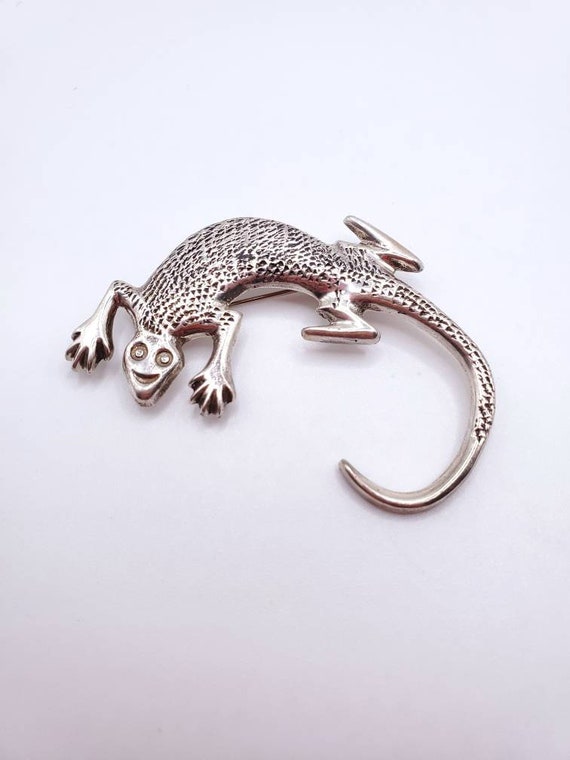 Vintage sterling silver sandcast lizard gecko anim