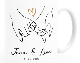 Kaffee-Tasse Liebe personalisiert mit Name und Datum Hände Paar Herz Liebes-Geschenk Freundin Mann SpecialMe®