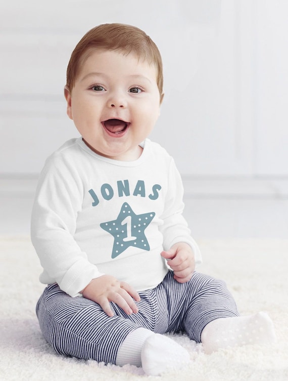 Baby shirt met lange mouwen met naam en nummer 1 voor de eerste
