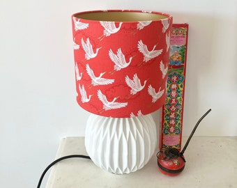 Pantalla de lámpara de grúa roja y dorada de 20 cm (INTERNO DE ORO) / Pantalla roja / Pantalla de oro / Pantalla de mesa / Pantalla de estilo chino