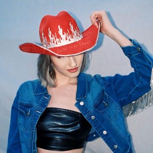 FLAMIN&#39; HOT cowgirl, rockstar cowgirl, flame cowboy hat,  bachelorette party, concert hat, disco cowgirl, rock and roll hat, goth cowboy hat