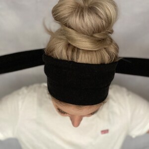 Hair band to tie in black made of linen and lyocell extra long in three widths different tying options image 3