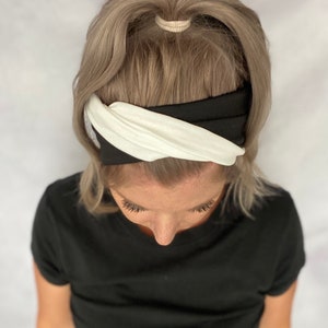 Nouélina knot hairband black and white, three styles in one, soft and shiny, can be worn with a knot or in a turban look image 2