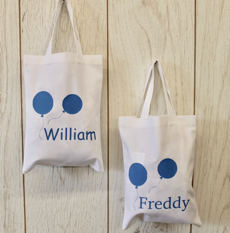 Best personalised gift bag options