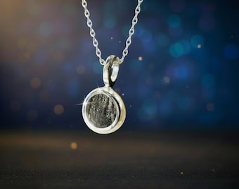 Stardust Jewelry Lyra - delicate necklace with real stardust made of iron meteorite