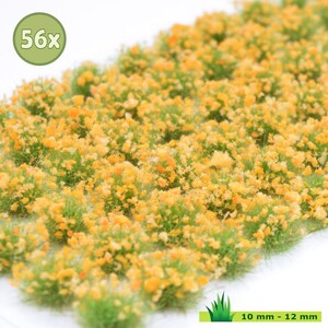 211 - Orange Flowering / Grass Tufts XL / Grass Tufts / 56 pieces