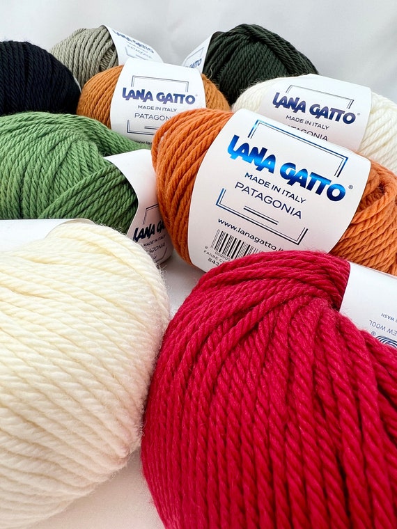 Super Bulky Yarn, Chunky Wool Yarn, Mashine Washable Yarn, Italian Yarn, Lana Gatto, PATAGONIA, Fast Knitting, 100g/100m (109 yards)