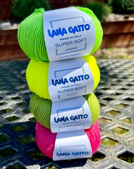 SUPER SOFT Yarn, Merino Wool Yarn, Lana Gatto, Italian Yarn, Crochet Yarn, Summer Winter Yarn, Machine Hand Knitting, 50g/125m
