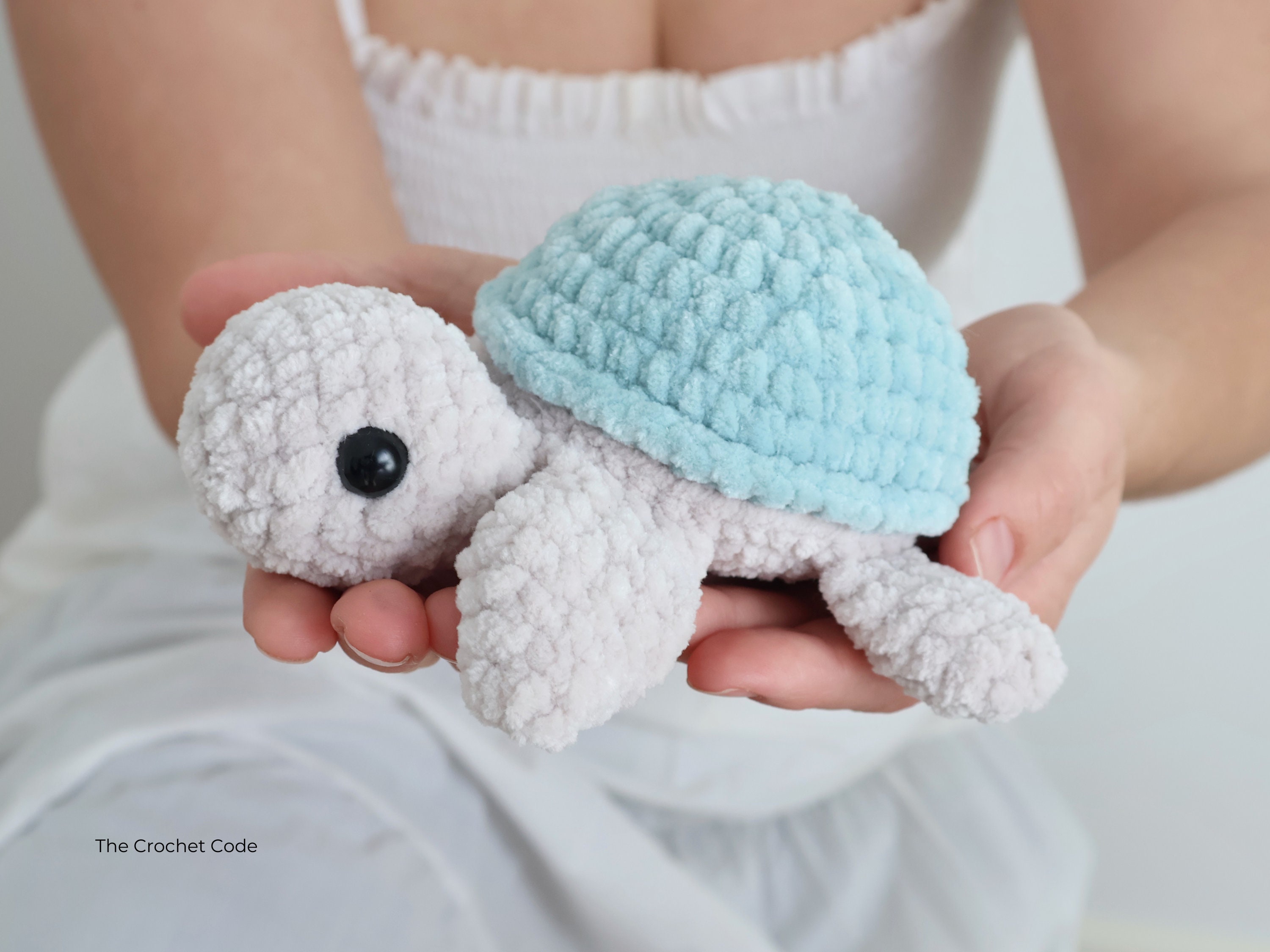 38 Sea Turtle Crochet Patterns: Create Adorable Keepsakes for Everyone 30 Sea Turtle Crochet Pattern: Easy Amigurumi Plushie