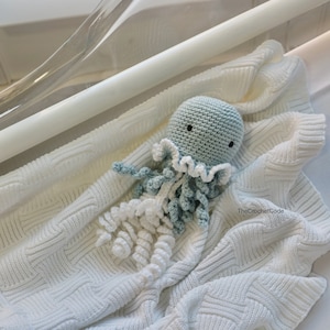 No sew Crochet Jellyfish Amigurumi Pattern Unique Handmade Gift for a Baby image 4