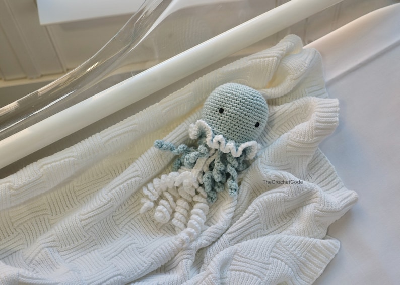No sew Crochet Jellyfish Amigurumi Pattern Unique Handmade Gift for a Baby image 4