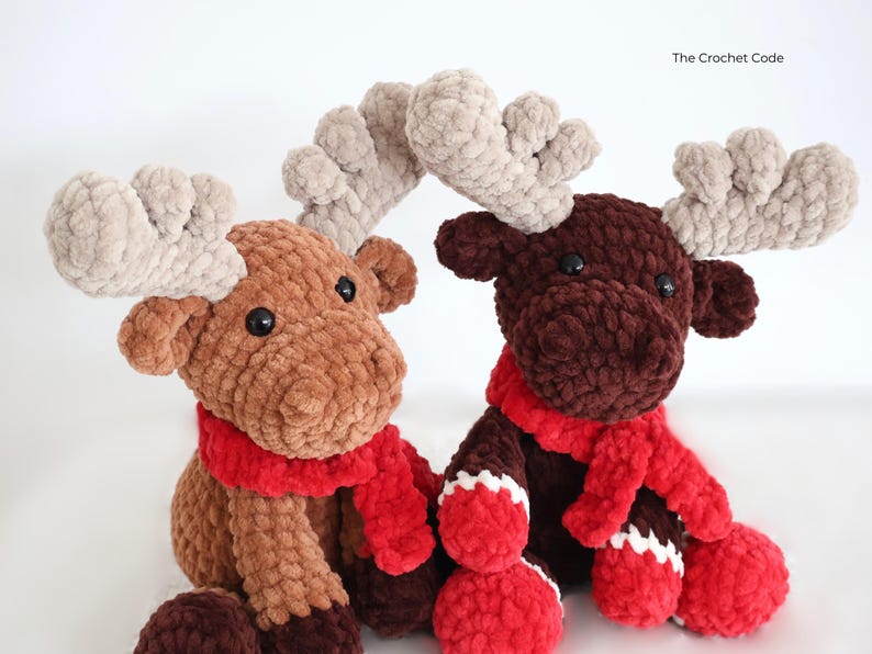 Crochet Moose Pattern: Low Sew Christmas Amigurumi Plushie (PDF Digital Download) image 4