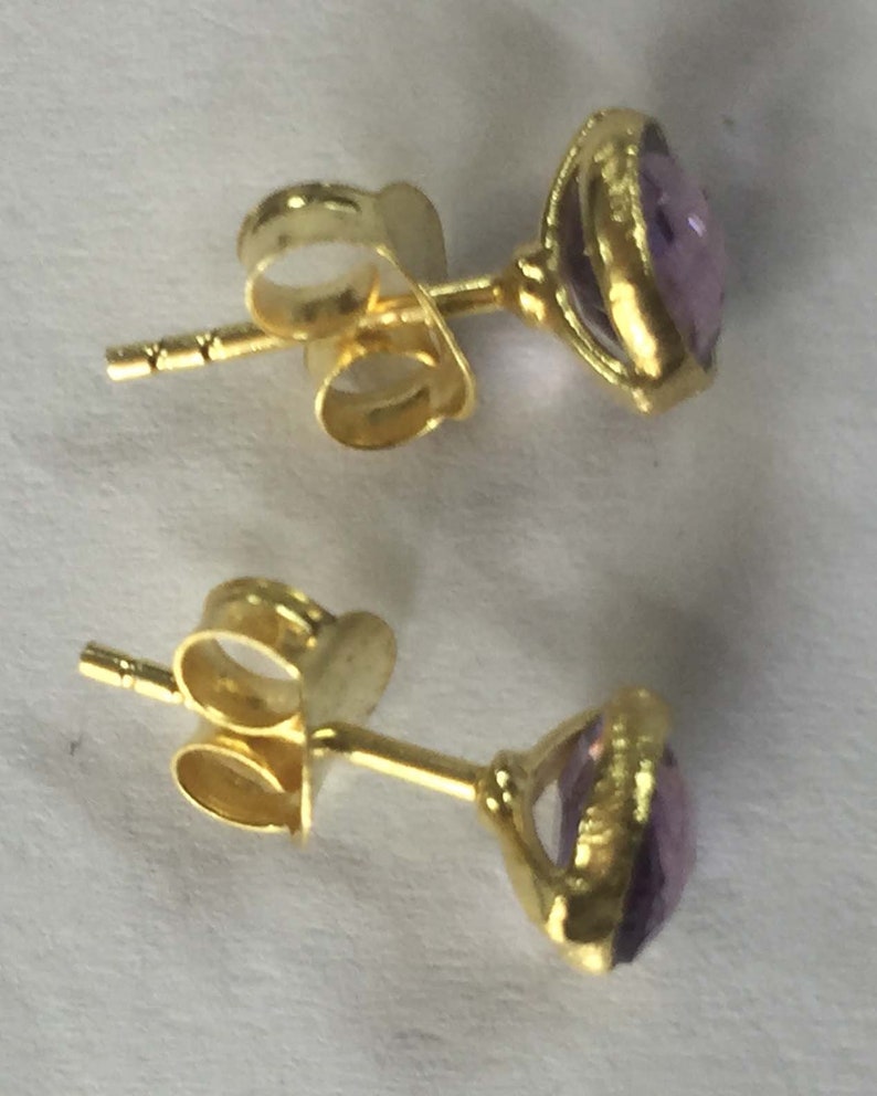 6MM Round Stud Labradorite,Brazil Amethyst,Green Amethyst 6MM Round Basel Setting Matt Finish 925 Sterling Silver 18 crt Gold Plated Stud