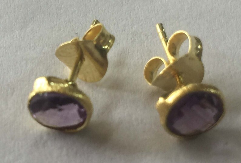 6MM Round Stud Labradorite,Brazil Amethyst,Green Amethyst 6MM Round Basel Setting Matt Finish 925 Sterling Silver 18 crt Gold Plated Stud