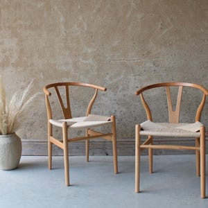 Sedia da pranzo marocchina – Struttura in legno massello di faggio e seduta in corda di carta intrecciata – Design elegante e minimalista
