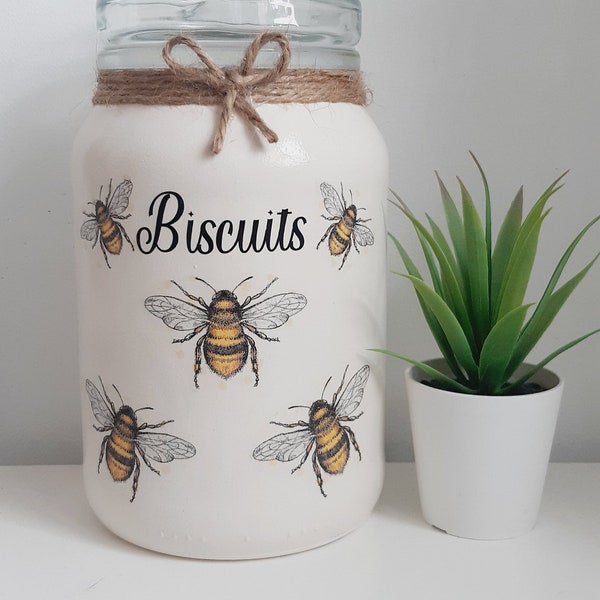 Bumble bee biscuit jar, decoupaged Bee biscuit barrel, bumble bee gift, bumble bee kitchen storage jar, Bee home decor