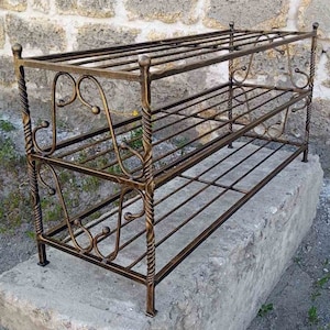 Forged Metal Shoe Rack: Entryway Shoe Storage, Bronze Finish