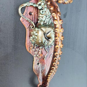 Octopus Tentacle Door Handle – Handmade Metal Art