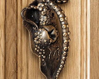 Octopus Tentacle Door Handle – Handmade Metal Art