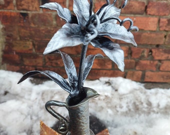 Forged lily. Metal flower. Flower in a jug. Gift for her. 6th Anniversary Gift. Room decor. Anniversary gift.