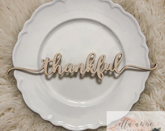 Thanksgiving place cards table decor