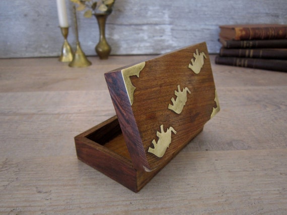 Vintage Wooden Jewelery Box with silver Elefants,… - image 7