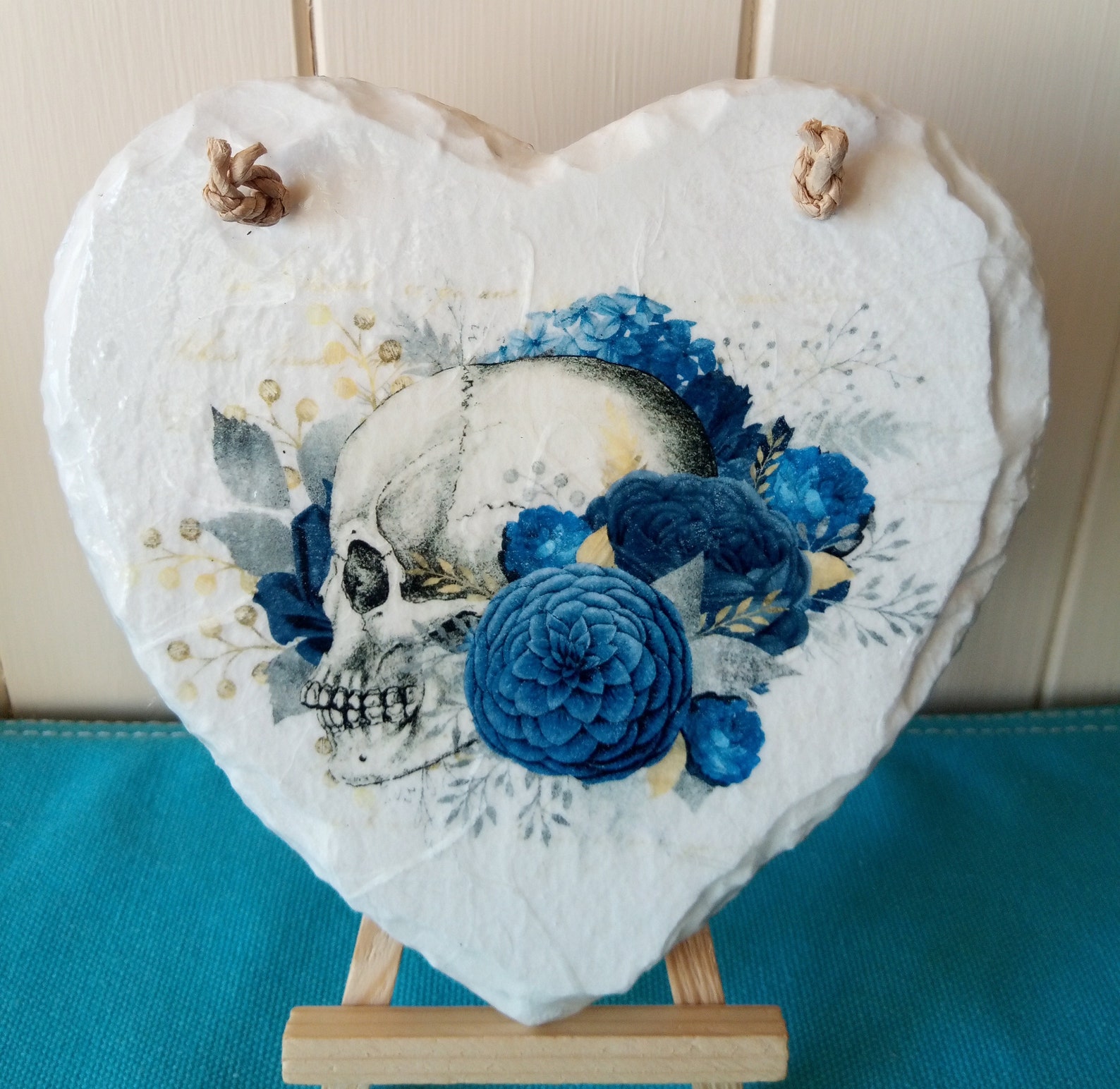 Corazón colgante de pizarra del cráneo azul. Decoración del | Etsy