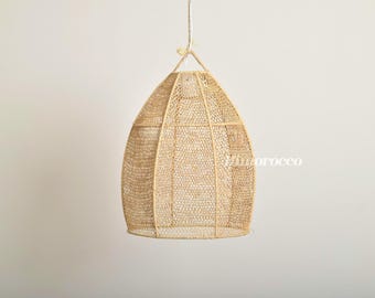 Handcrafted Raphia Pendant - Suspension in raffia
