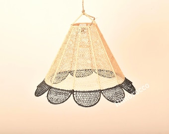 Moroccan Handcrafted Raphia Pendant - Suspension in raffia