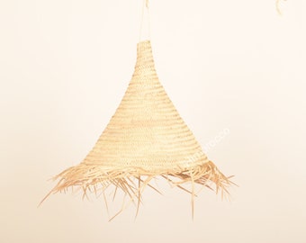 Braided pendant lamp in natural palm fiber - Suspension en osier