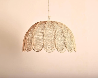 Handcrafted Raphia Pendant light - Suspension in raffia