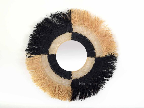 Raffia round wall mirror in Naturel fibre and black color