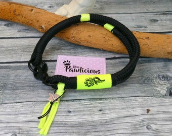 Collar for dogs black with neon yellow handmade Liba Pawlicious