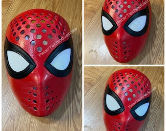 Spider-Man Tom Holland Faceshell Mask with Lenses