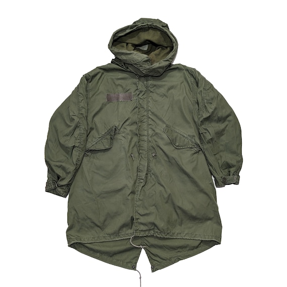 Vintage 80s US Army M65 Fishtail Parka Extreme Cold Weather Vintage 80s US Army M65 Fishtail Parka Extreme Cold Weather