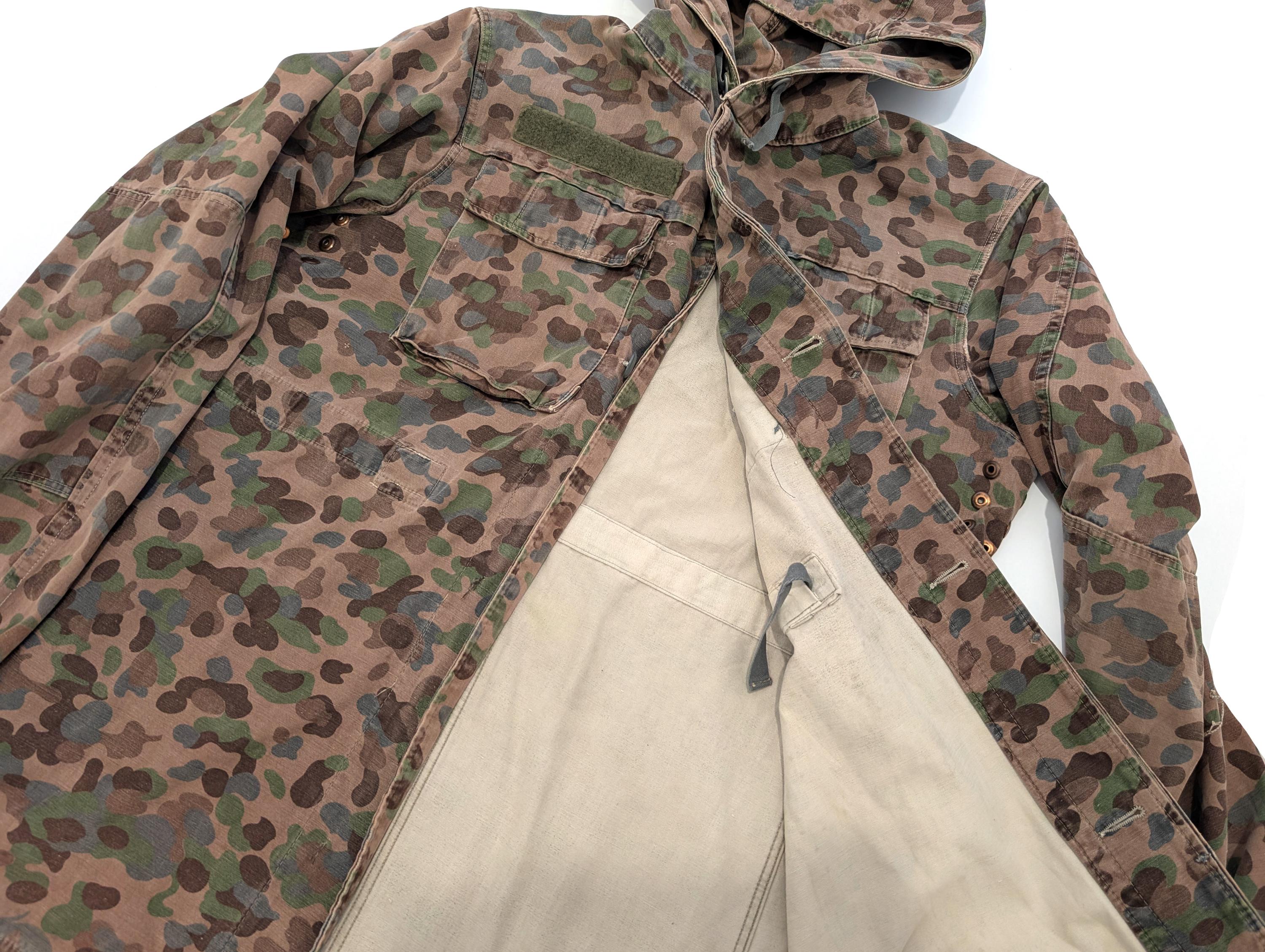 Vintage 60s Austrian Camoflage Army Parka Jacket Military Erbse