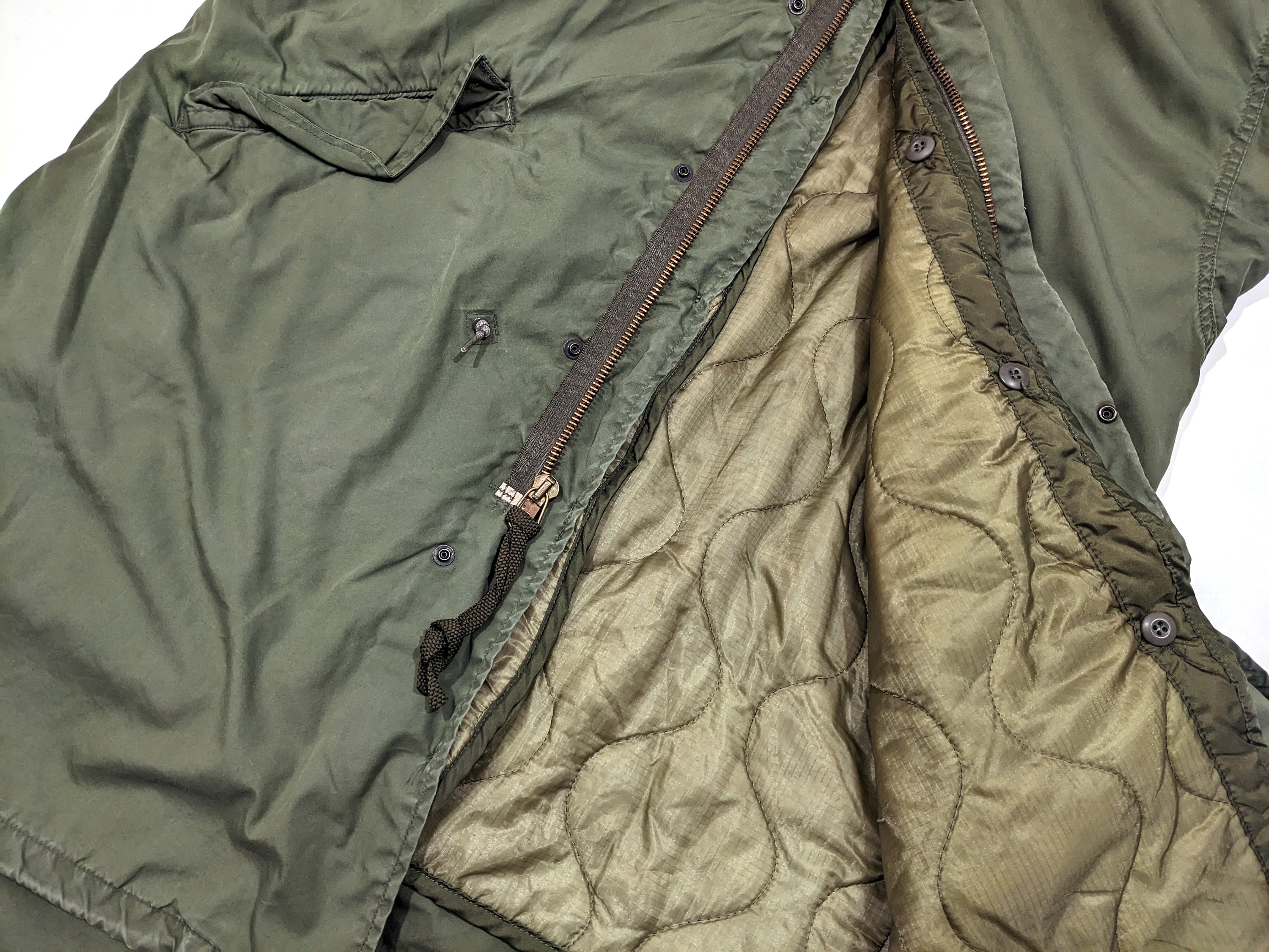 Vintage 80s US Army M65 Fishtail Parka Extreme Cold Weather Vintage 80s US Army M65 Fishtail Parka Extreme Cold Weather