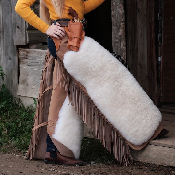 Wooly Batwing Chaps – Custom Cowboy Chaps – Sheepskin Lined Western Riding Chaps – Handmade Leather Cowboy Gear