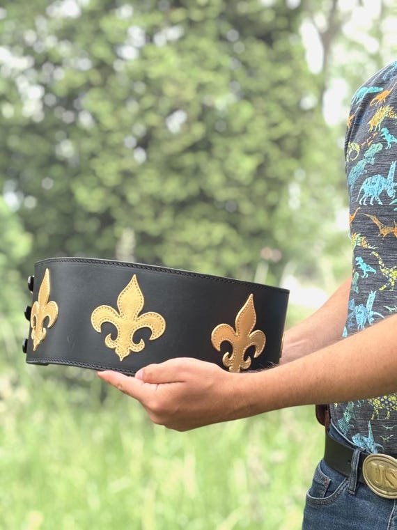 Medieval Leather Belt with Gold Fleur-de-Lis – Wide Custom Waist Belt for LARP, Reenactment & Costume