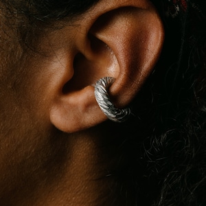 EAR CUFF - BEATS