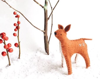 Little Deer Kit - Soft Sculpture - Felt Sewing - Craftpod